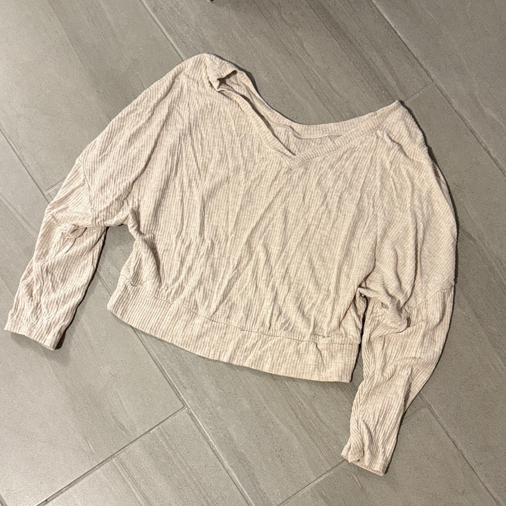 Target Women's Cream V-Neck Sweater